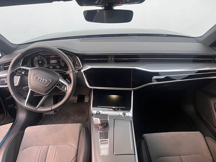 Фото 7 - Audi A6L