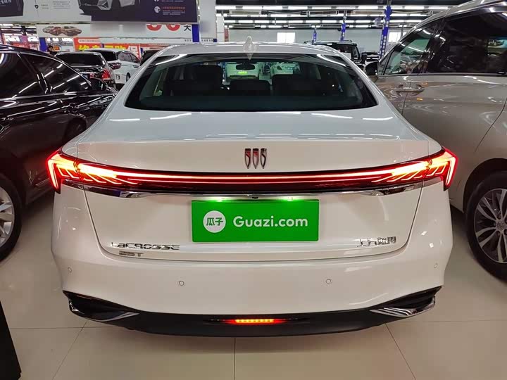 Фото 6 - Buick LaCrosse