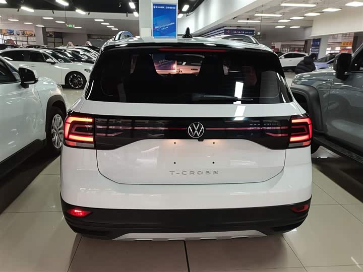 Фото 6 - Volkswagen T-Cross