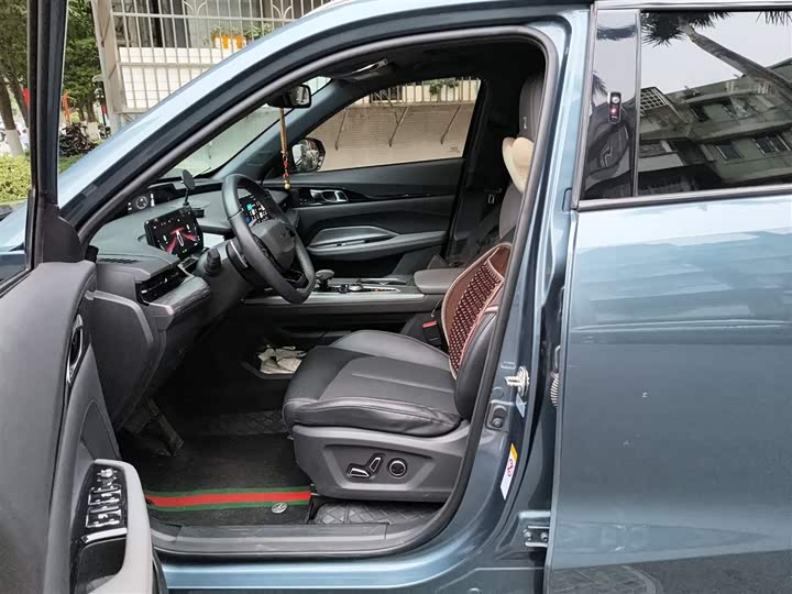 Фото 8 - Changan Oshan Z6 Hybrid