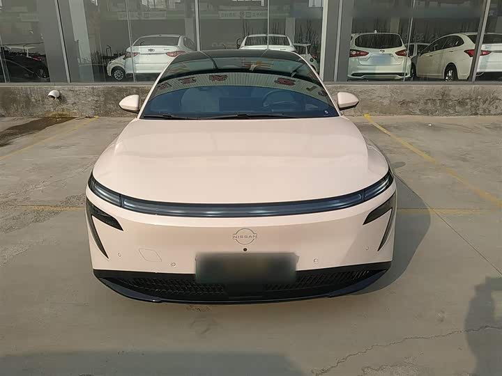 Фото 3 - Nissan N7