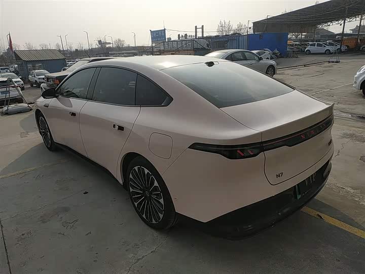 Фото 5 - Nissan N7