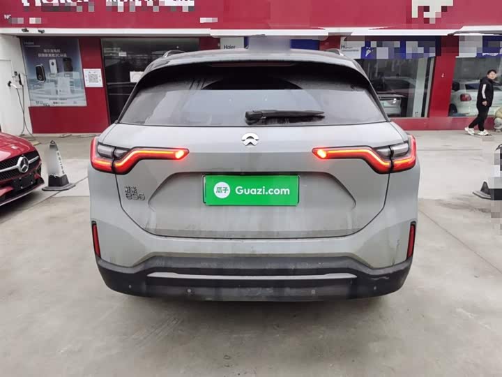 Фото 6 - Nio ES6