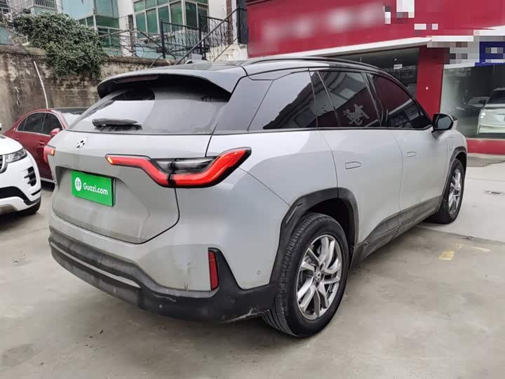 Фото 7 - Nio ES6