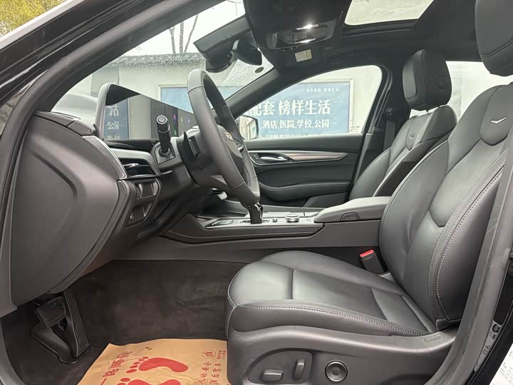 Фото 4 - Cadillac CT5