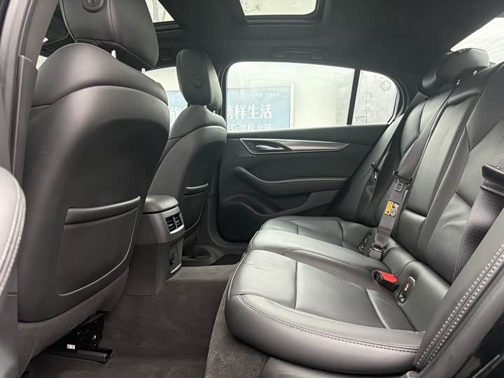 Фото 7 - Cadillac CT5