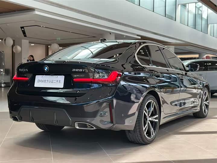 Фото 6 - BMW 3 Series