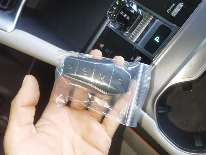 Фото 9 - BYD Song Plus Hybrid/EV