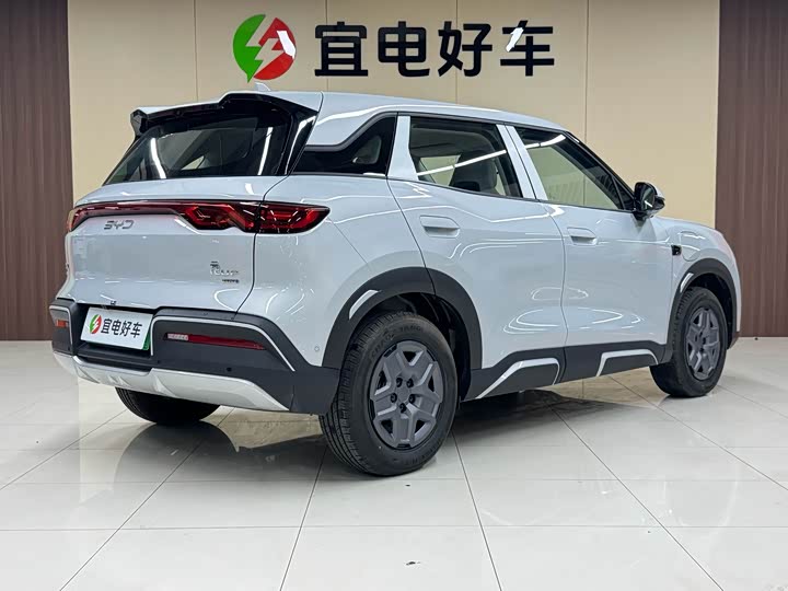 Фото 5 - BYD Yuan Up