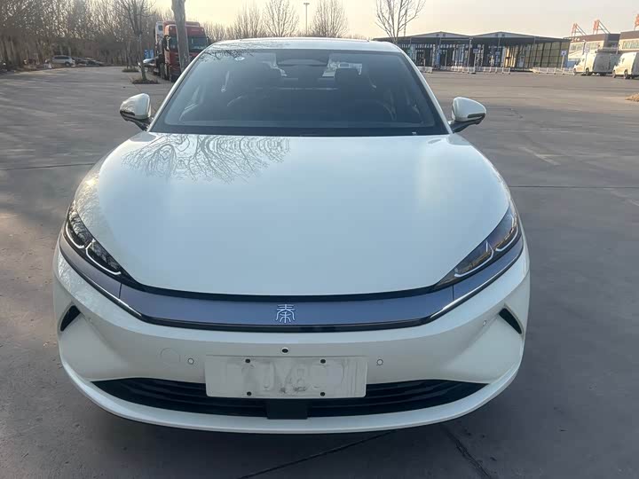 Фото 2 - BYD Qin L