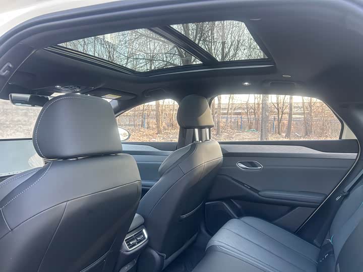 Фото 6 - BYD Qin L