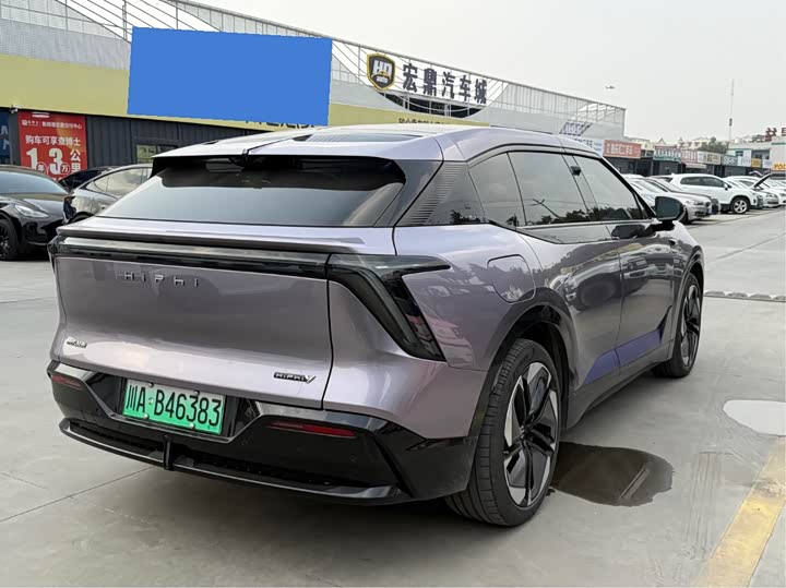 Фото 3 - HiPhi Y