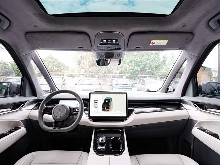 Фото 9 - Zeekr 009