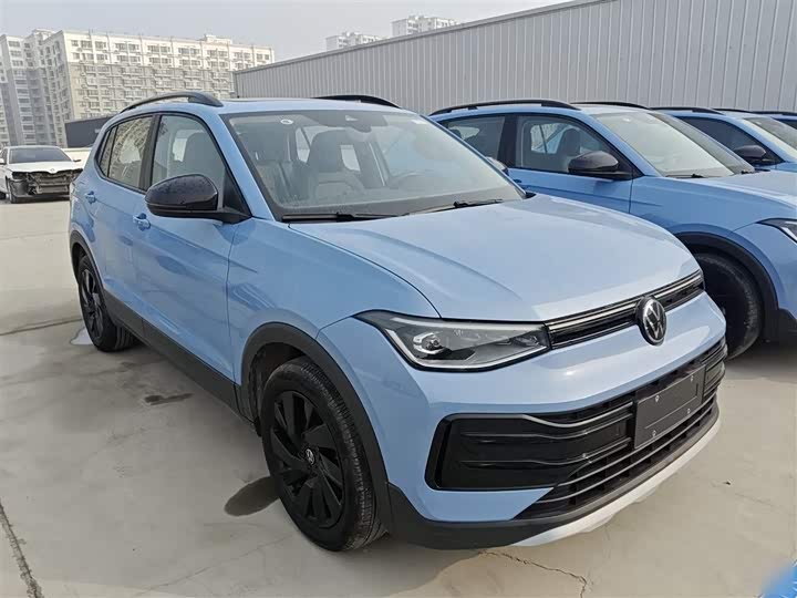 Фото 4 - Volkswagen Tharu