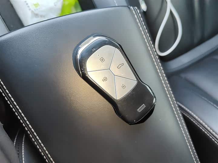 Фото 9 - XPeng G3