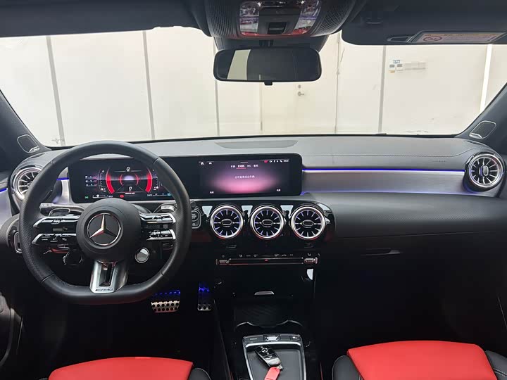 Фото 6 - Mercedes-Benz A-Class AMG