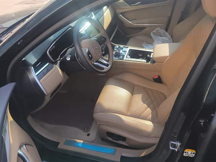 Фото 9 - Jaguar XF L