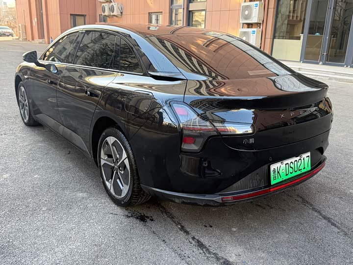 Фото 5 - XPeng Mona M03