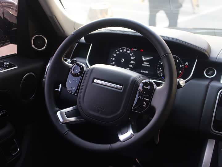 Фото 9 - Land Rover Range Rover