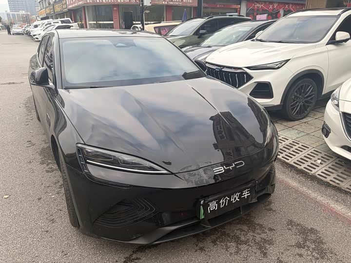 Фото 2 - BYD Seal