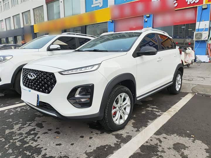 Фото 2 - Chery Tiggo 3x
