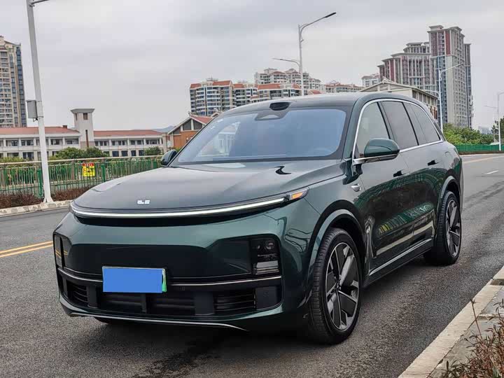 Фото 1 - LiXiang L8