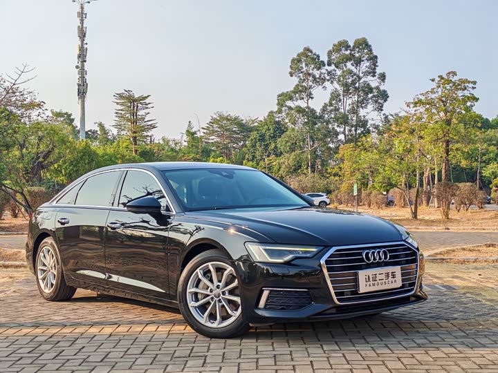 Фото 3 - Audi A6L