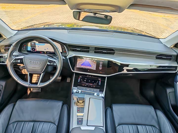 Фото 7 - Audi A6L