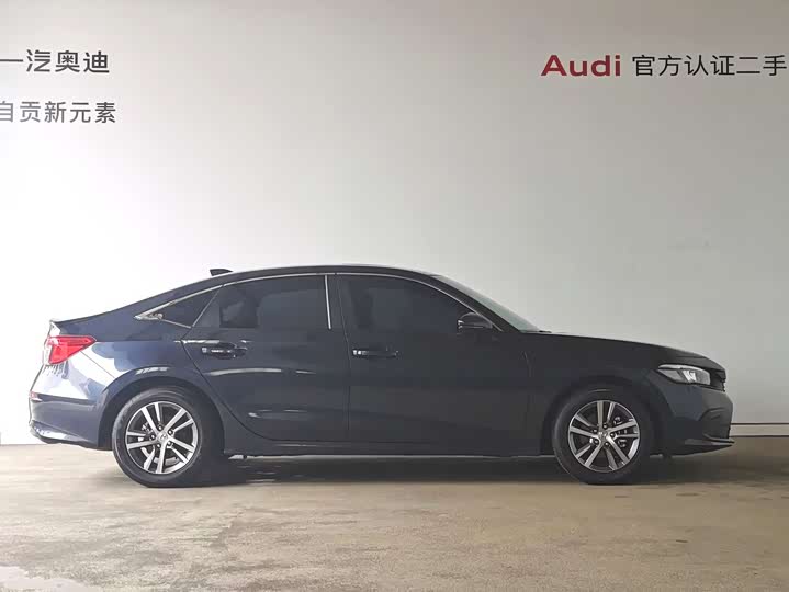 Фото 2 - Honda Civic