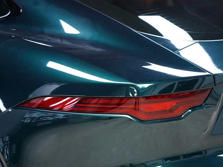 Фото 3 - Jaguar F-Type