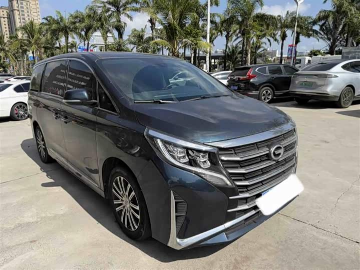 Фото 1 - GAC Trumpchi M8