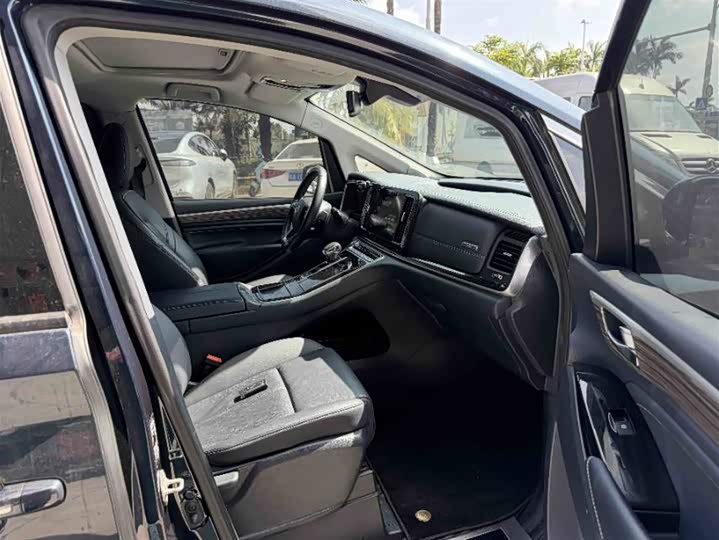 Фото 6 - GAC Trumpchi M8