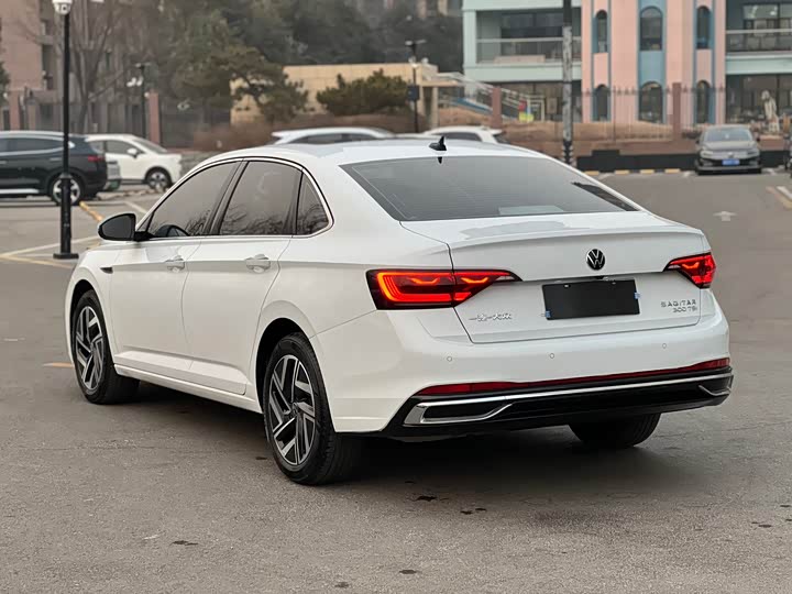 Фото 6 - Volkswagen Sagitar L