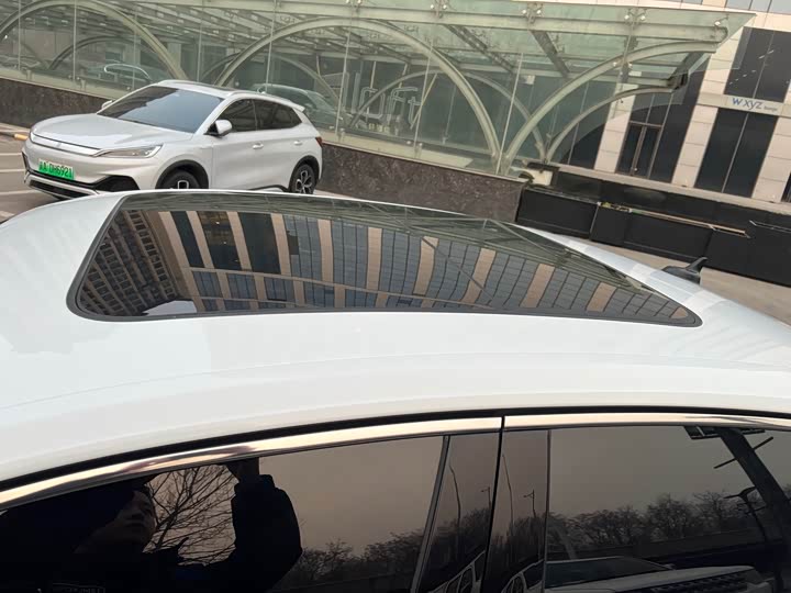 Фото 9 - Volkswagen Sagitar L