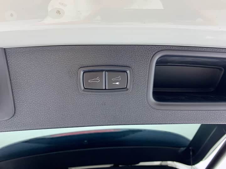 Фото 9 - Porsche Macan