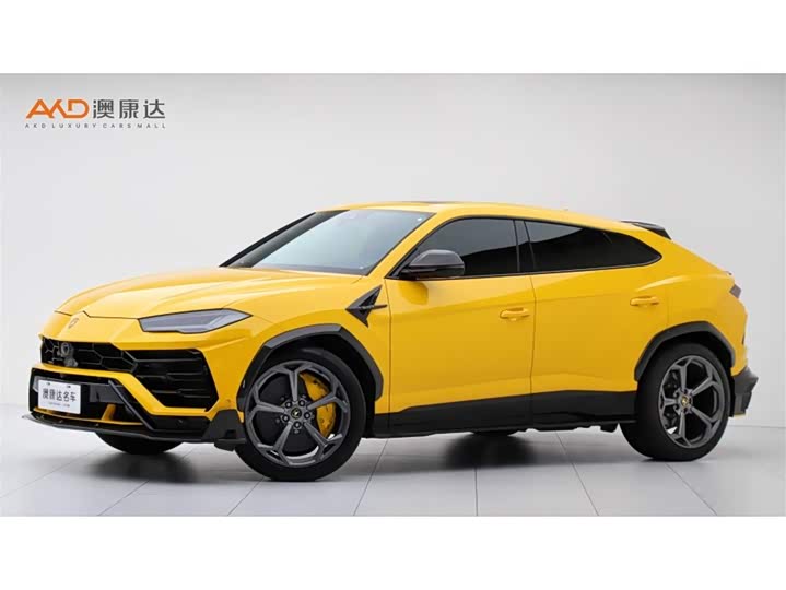 Фото 1 - Lamborghini Urus