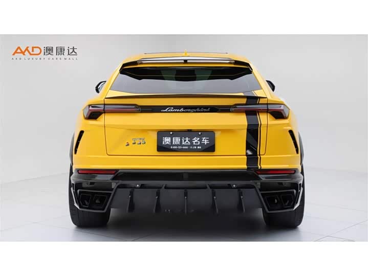 Фото 4 - Lamborghini Urus