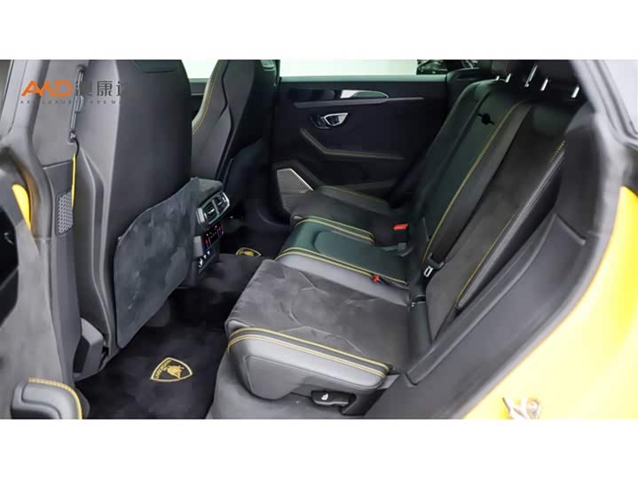 Фото 7 - Lamborghini Urus