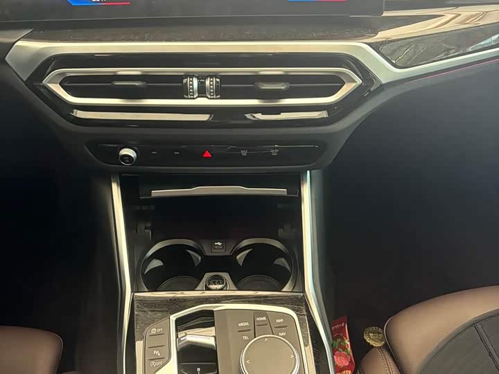 Фото 7 - BMW 3 Series