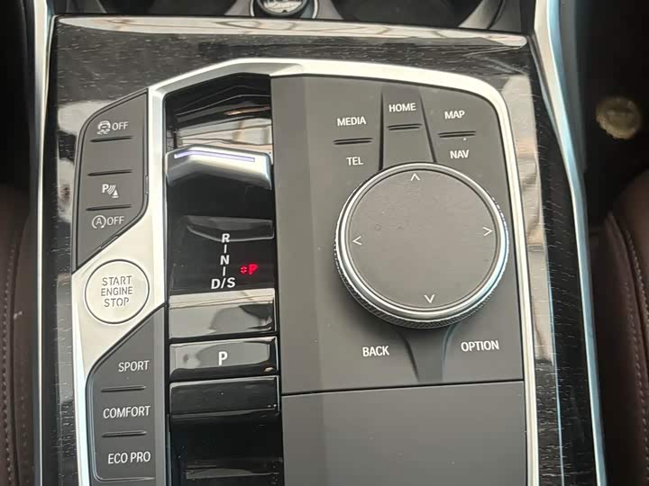 Фото 8 - BMW 3 Series