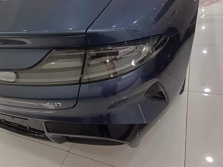 Фото 8 - Xiaomi SU7