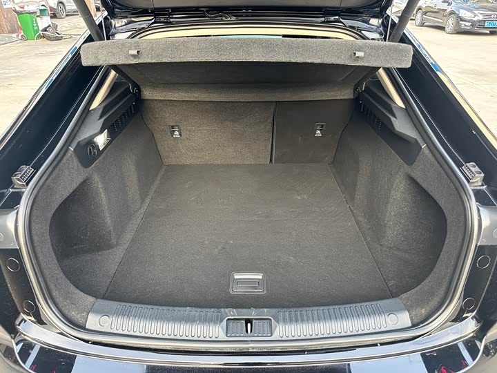 Фото 9 - Bestune B70