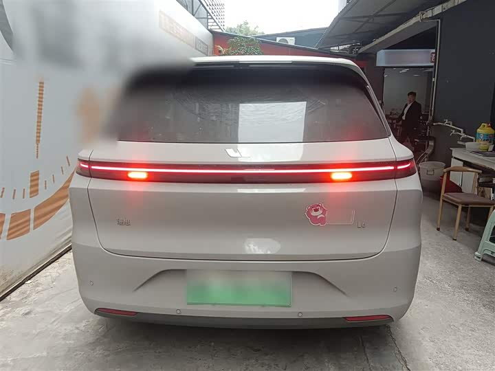 Фото 6 - LiXiang L6