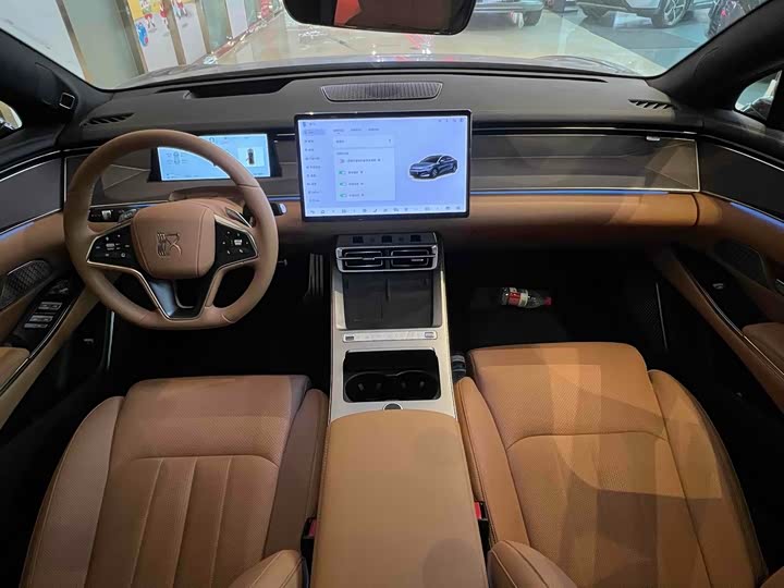 Фото 3 - BYD Han L