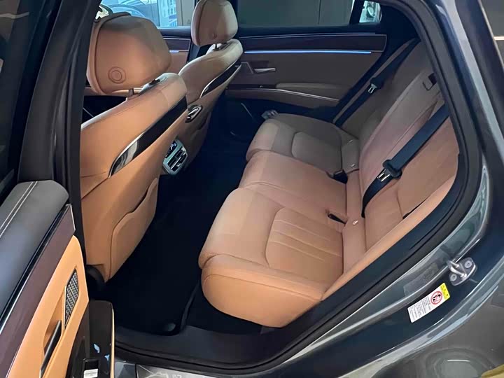 Фото 4 - BYD Han L