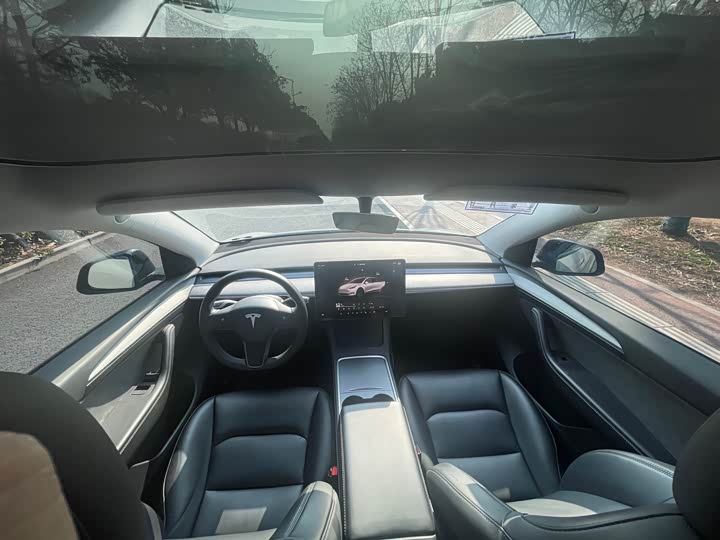 Фото 7 - Tesla Model Y