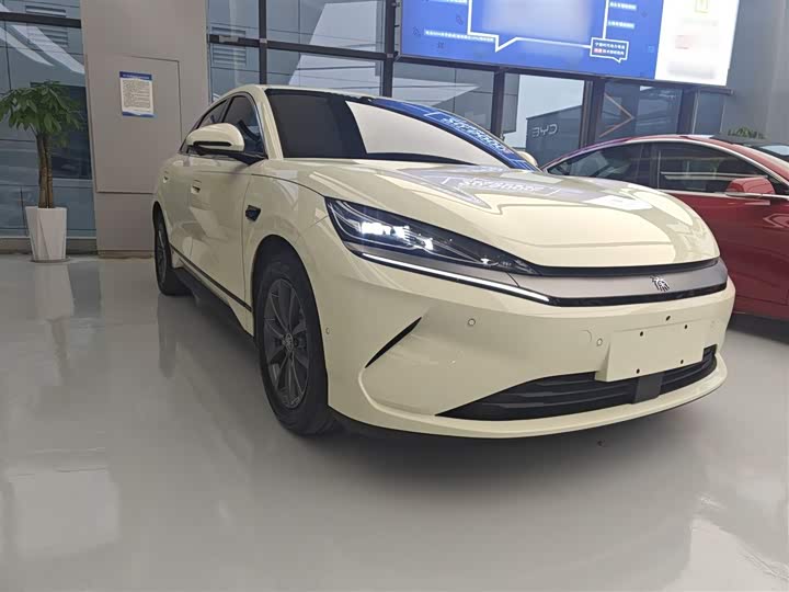 Фото 4 - BYD Qin L
