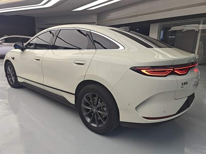 Фото 5 - BYD Qin L