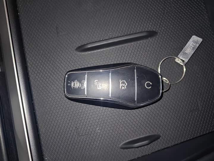 Фото 9 - BYD Qin L