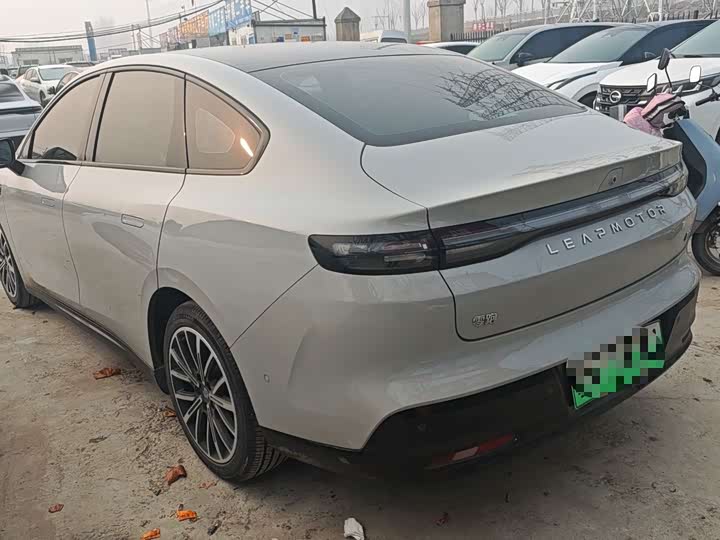 Фото 6 - Leapmotor B01